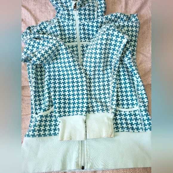 Lululemon special edition scuba hoodie - Picture 4 of 5